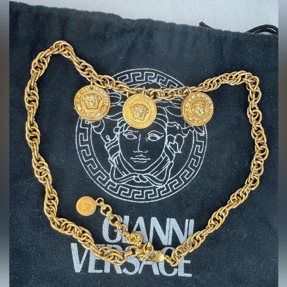 Versace Jewelry - Versace  -RRRE- HRD TO FIND Gold Rope Chain Necklace with Medallions Crystals.